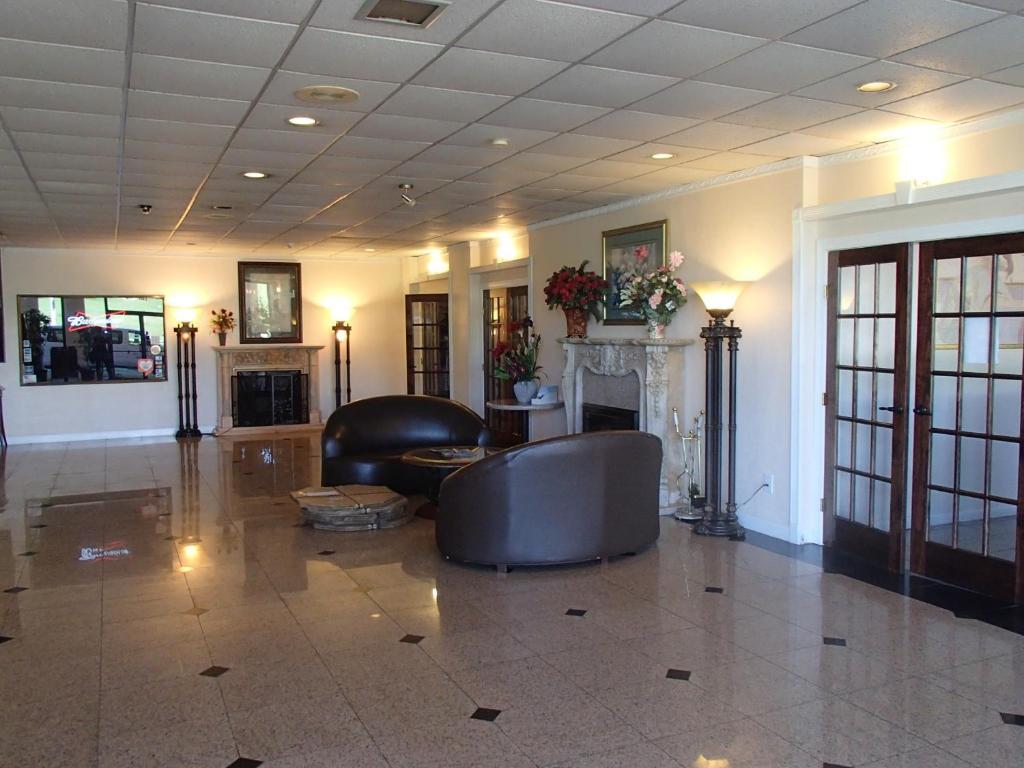 Bossier Inn And Suites Bossier City Zewnętrze zdjęcie