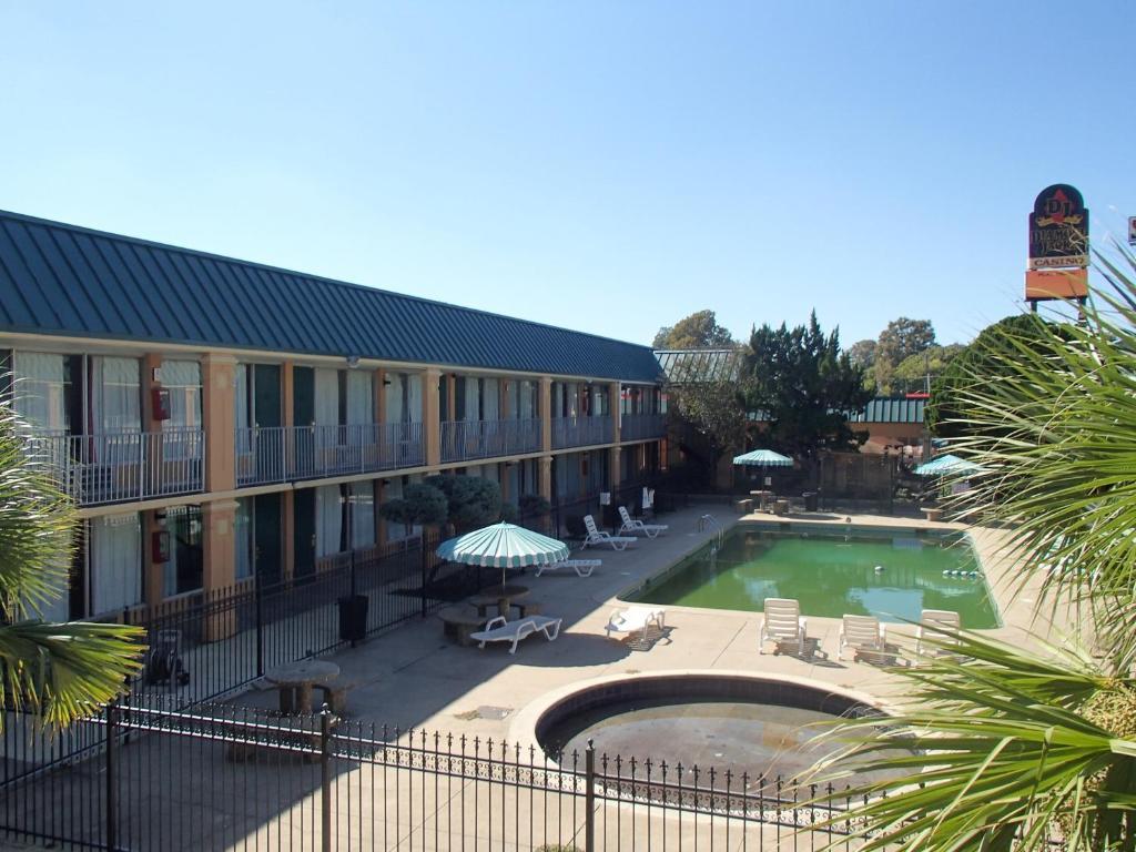 Bossier Inn And Suites Bossier City Zewnętrze zdjęcie