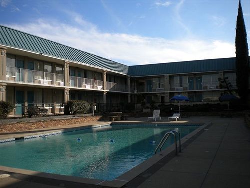 Bossier Inn And Suites Bossier City Zewnętrze zdjęcie